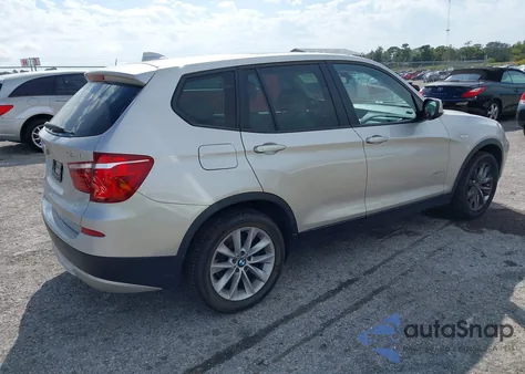 2013 BMW X3 xDrive28I z USA, uszkodzony, nr VIN 5UXWX9C53D0D03024